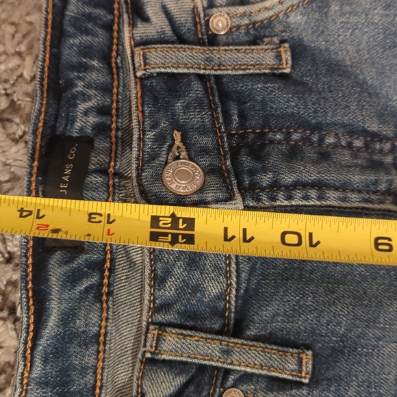 Silver Jeans High Rise Mom Jeans - Picture 12 of 12